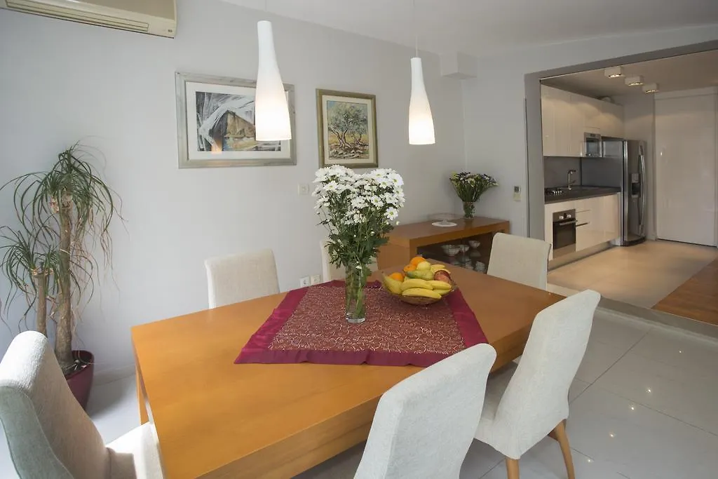 Deluxe Apartment Lea With Large Garden Croatia